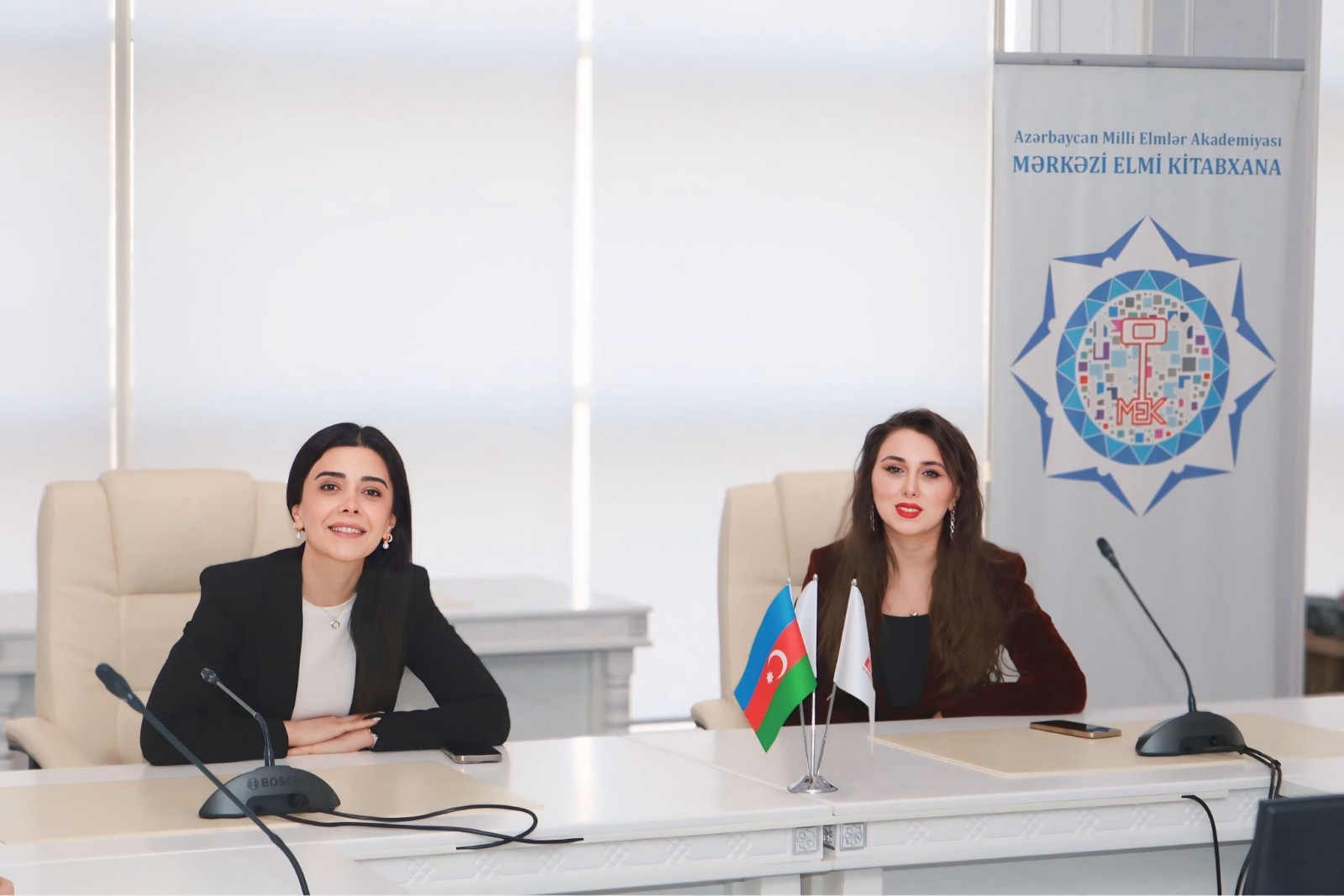 “Yüksəliş” müsabiqəsinin qalibi MEK könüllüləri ilə görüşüb