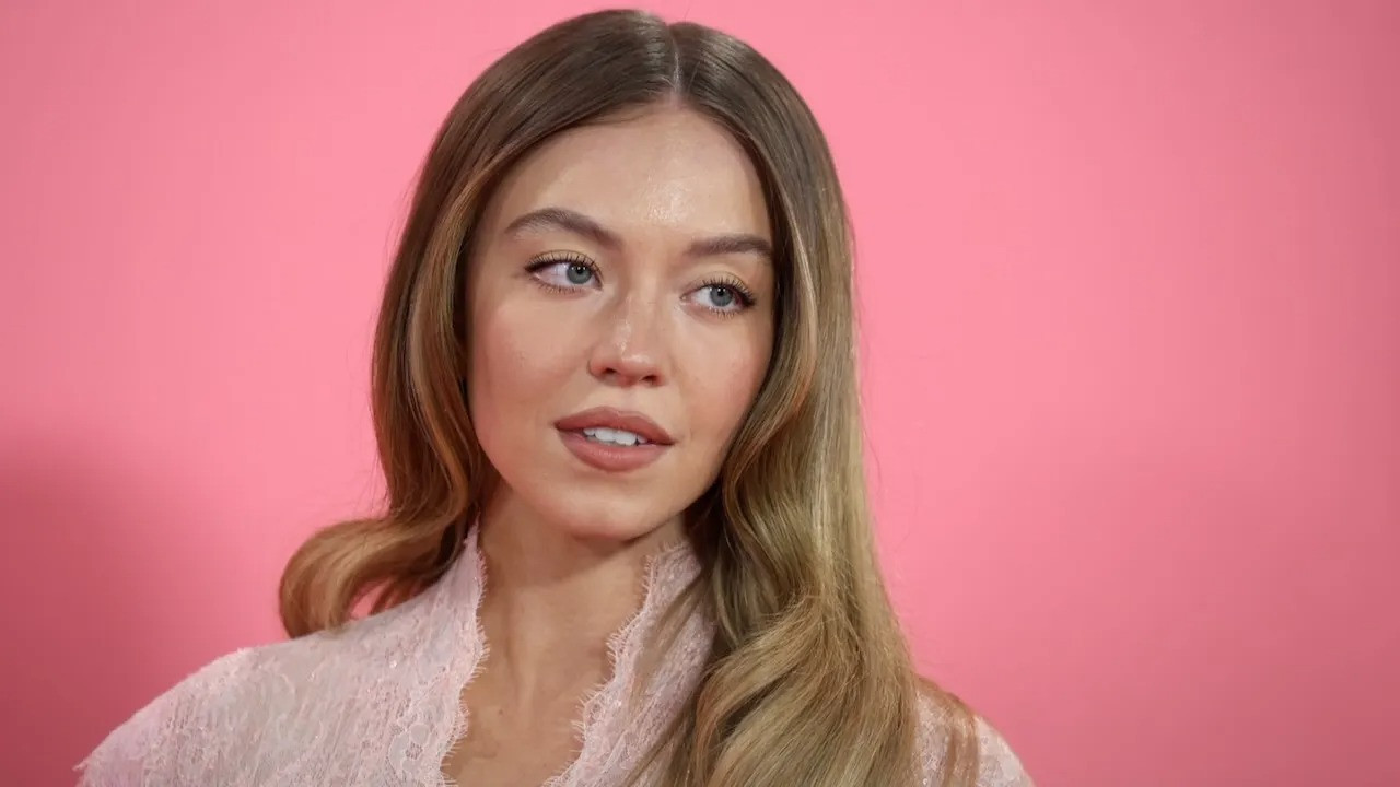 Məşhur aktrisanı məhkəmə gözləyir?