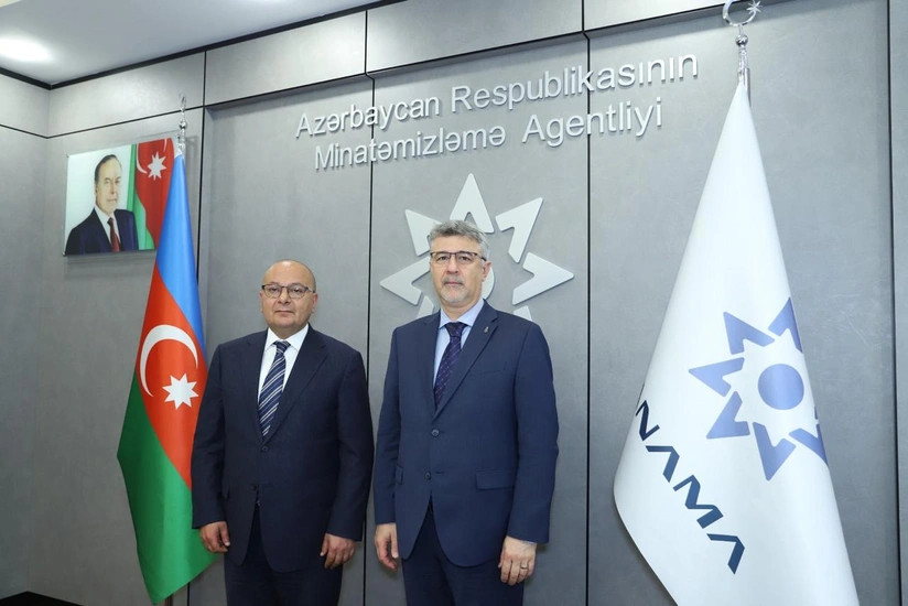 Azərbaycan və Macarıstan minatəmizləmə ilə bağlı imzaladıqları sənədin icrasını müzakirə edib