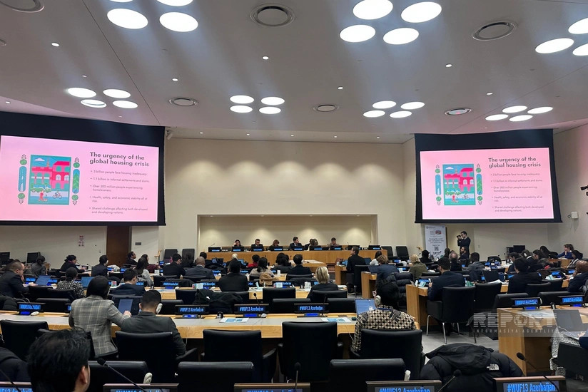 BMT-də WUF13-lə bağlı yüksək səviyyəli diplomatik brifinq təşkil olunub