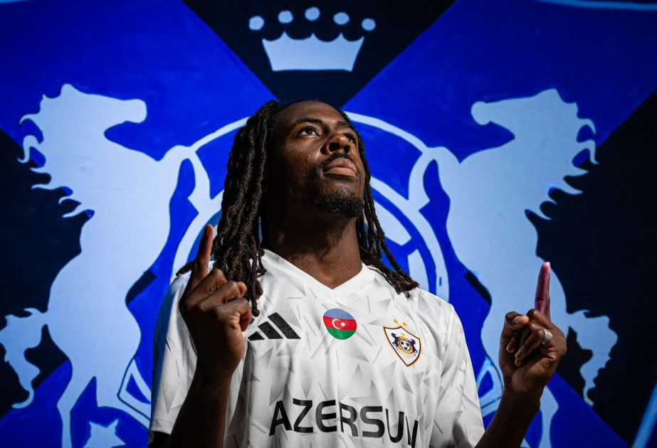 “Qarabağ” fransalı futbolçunu transfer edib