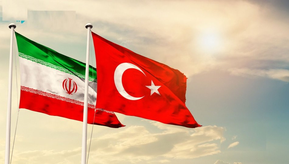 Yüz minlərlə iranlı Türkiyəyə üz tuta bilər