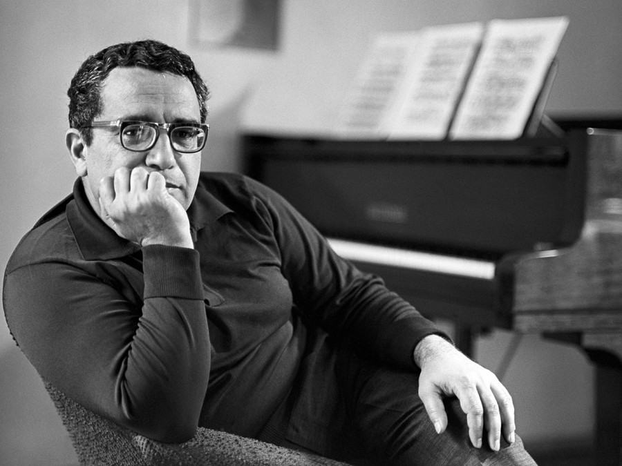 Qara Qarayev: Şərq və Qərbin vəhdətində Azərbaycan musiqisinin dahisi