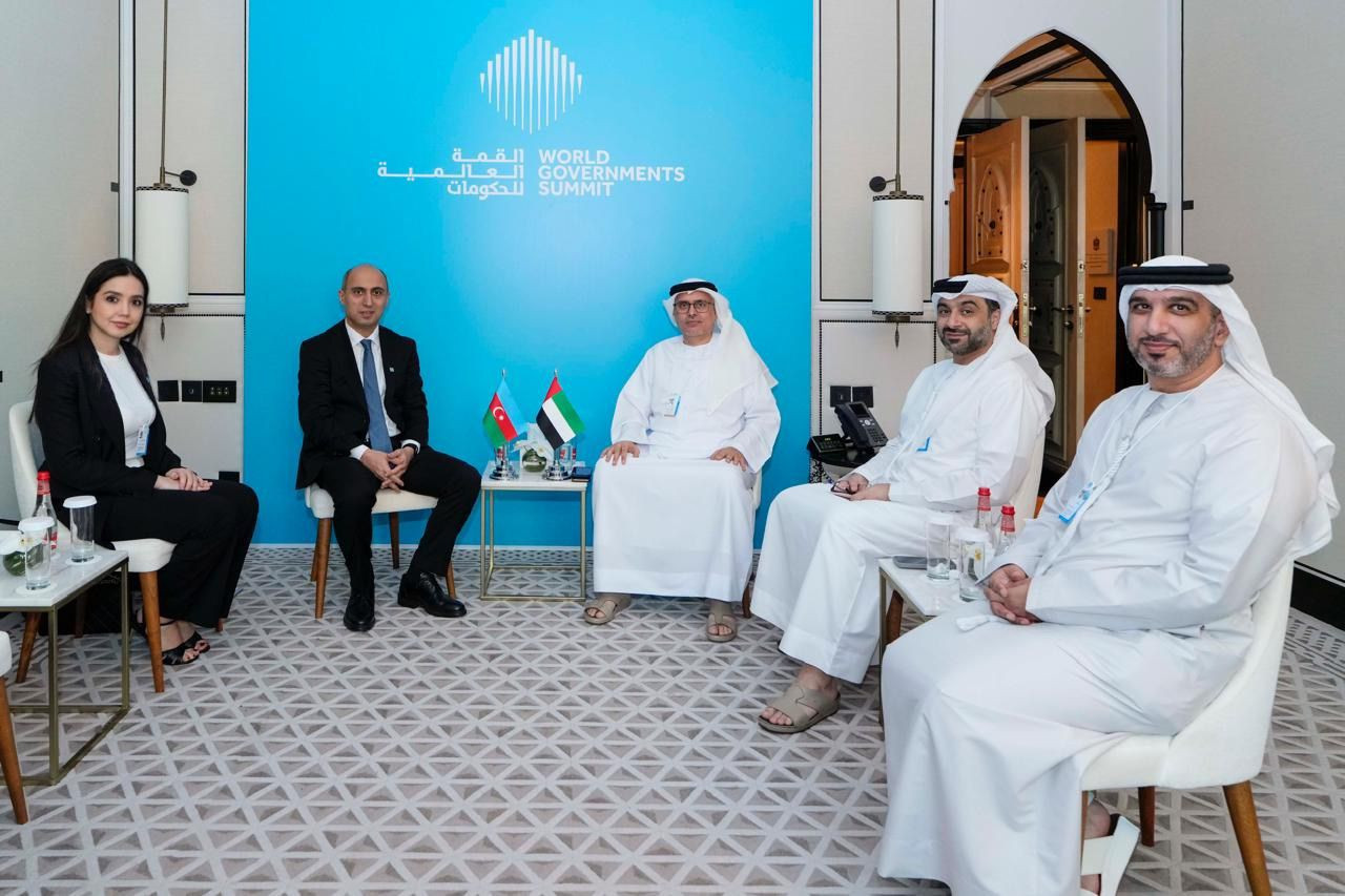 Emin Əmrullayev Gürcüstan, Serbiya və BƏƏ-dən olan həmkarları ilə əməkdaşlığı müzakirə edib