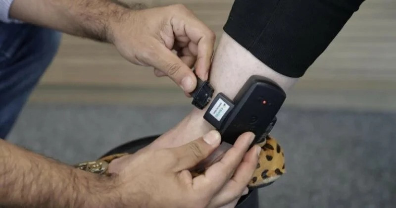 Atasını öldürməkdə ittiham olunan azyaşlı ilə bağlı qərar qəbul edilib