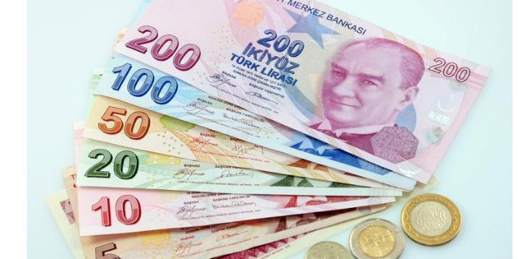 Türkiyə iqtisadiyyatı reanimasiyadan çıxa bilmir: