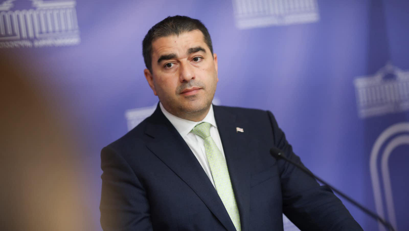 Papuaşvili: Brüsselin maliyyələşdirdiyi müdaxilələrə qarşı dayanmağı bacardıq