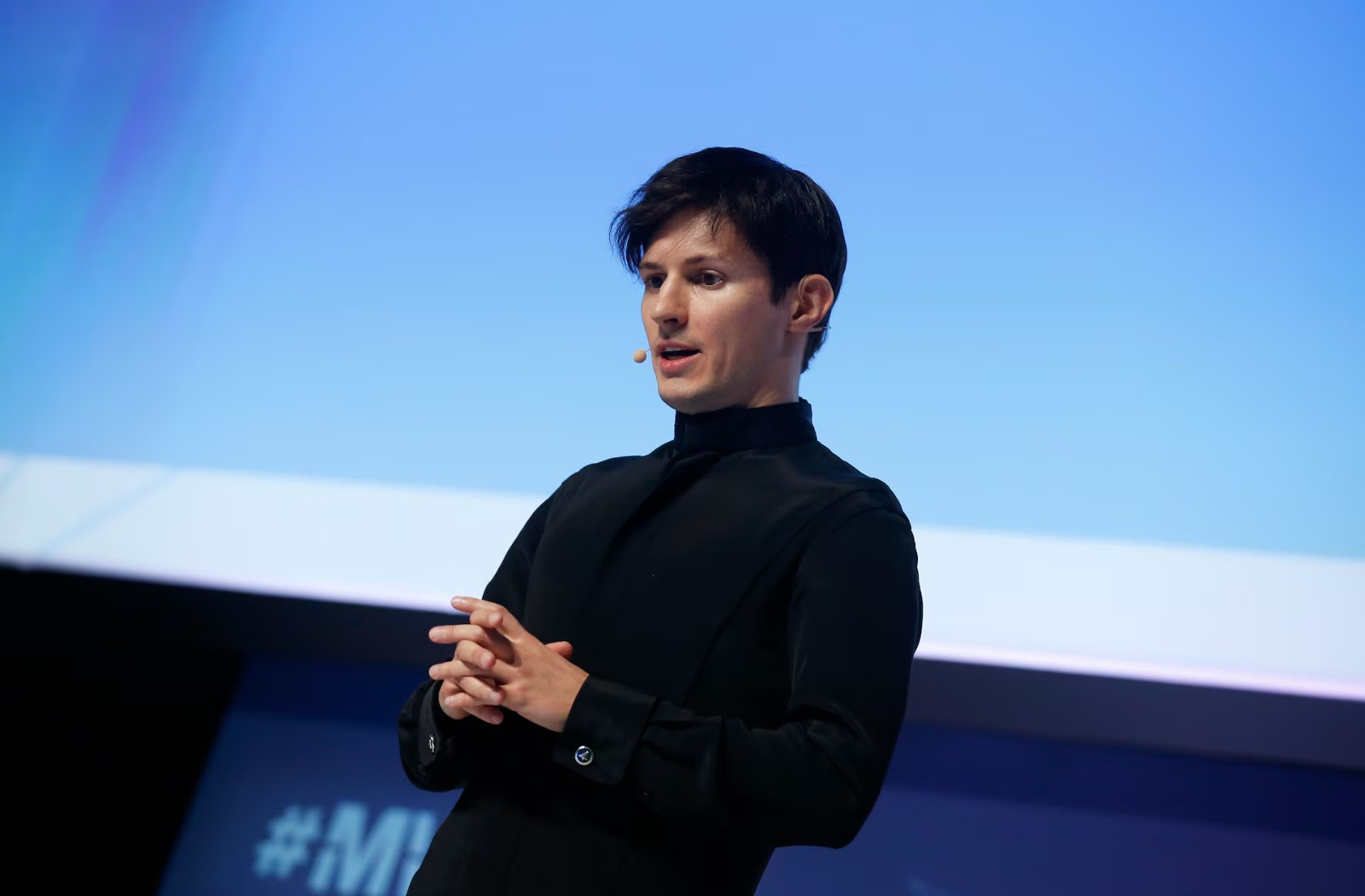Durov: Sosial şəbəkə qadağalarını aşağı reytinqli siyasətçilər irəli sürür