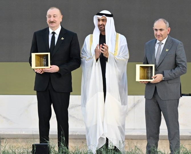 Davamlı siyasət və beynəlxalq etimad: BƏƏ-nin sülh nümunəsi