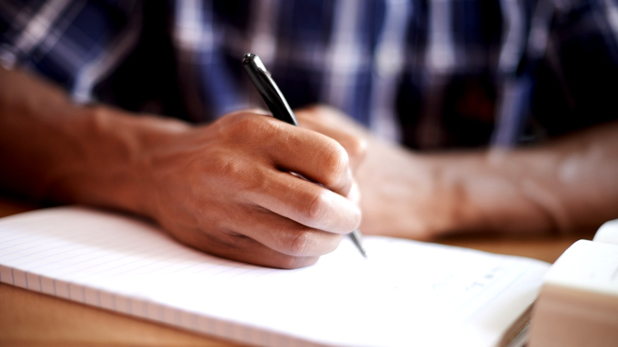 Bu məktəbə görün kimin verildi