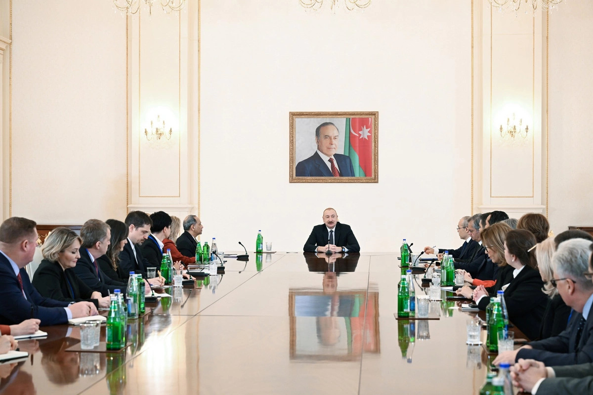 İlham Əliyev ABŞ Ticarət Palatasının nümayəndə heyətini qəbul edib