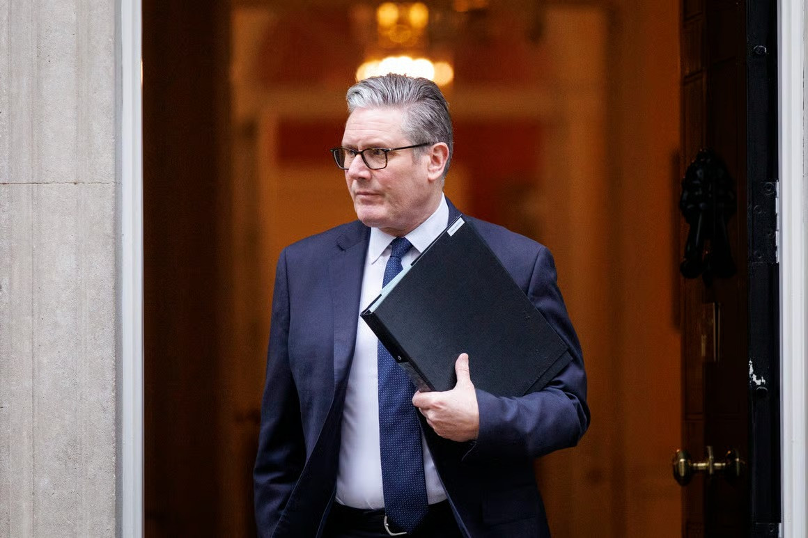 Starmer və komandasında şok istefalar – Baş nazir mövqeyini saxlayır