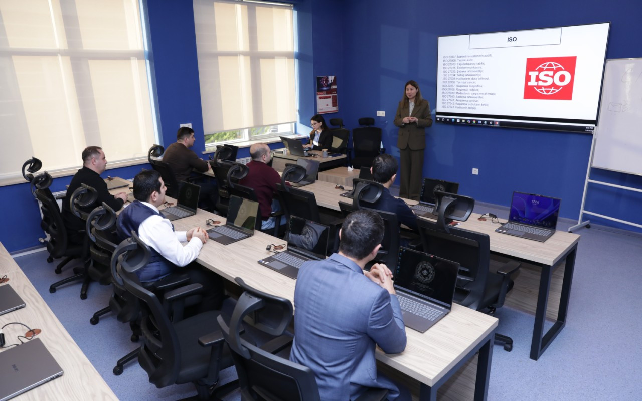 XRİTDX yeni istifadəyə verilmiş Laboratoriyada təlimlərə başlayıb