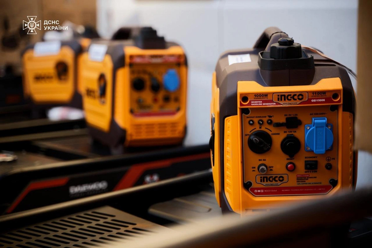 Azərbaycan Ukraynayabir sıra avadanlıqlar verib