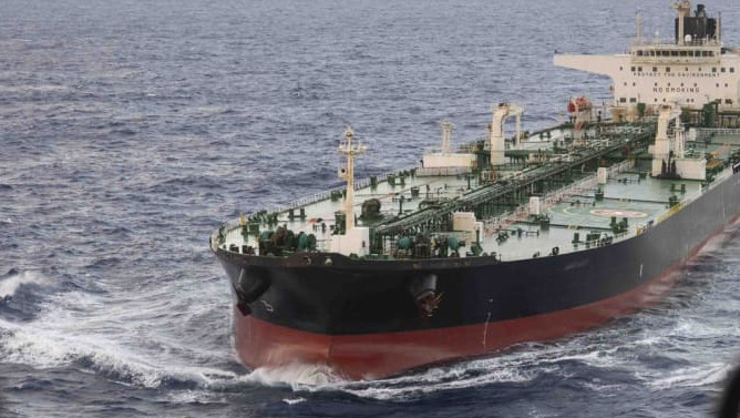 Dünyanı həyəcanlandıran risk: İranın “saatlı bomba” tankerləri