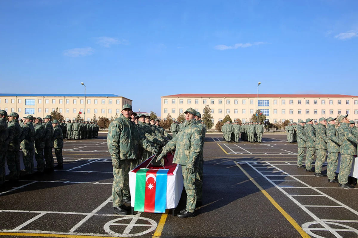 Azərbaycan Ordusunda andiçmə mərasimləri keçirilib -