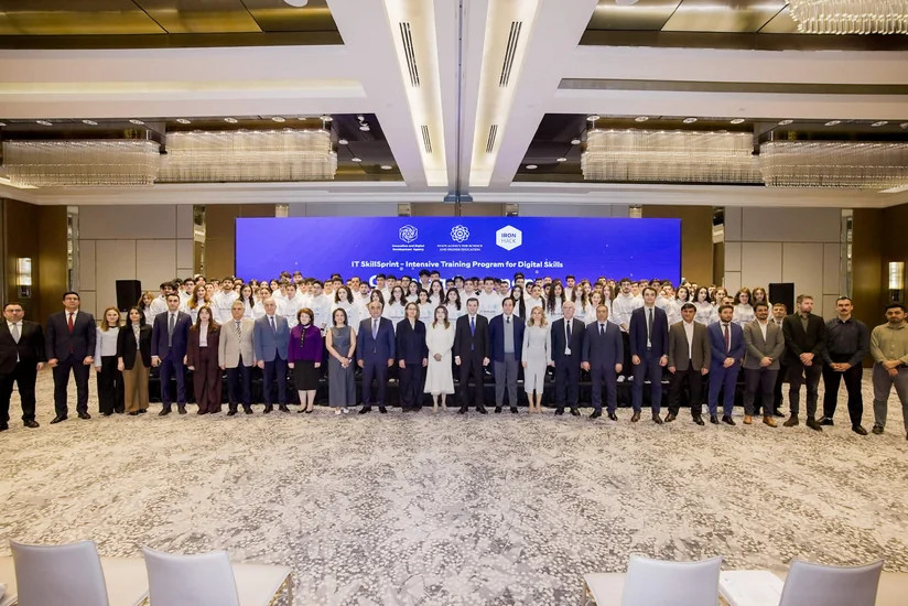 Ali təhsil müəssisələrində rəqəmsal bacarıqlar üzrə beynəlxalq təhsil proqramına start verilib