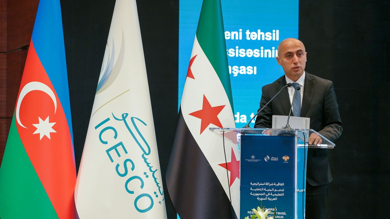 Azərbaycan Suriyada 10-a yaxın yeni məktəb tikəcək