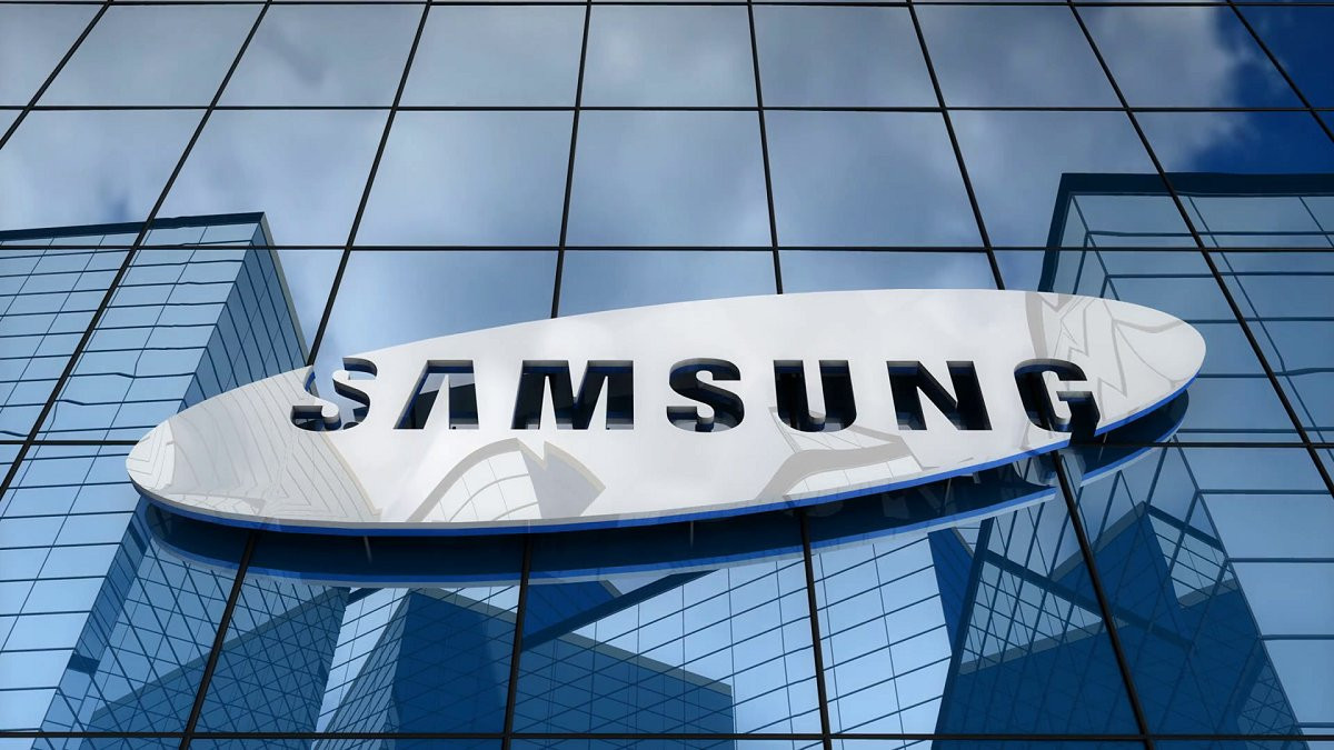 Samsung Rusiya idmançılarına smartfon verməkdən imtina edib