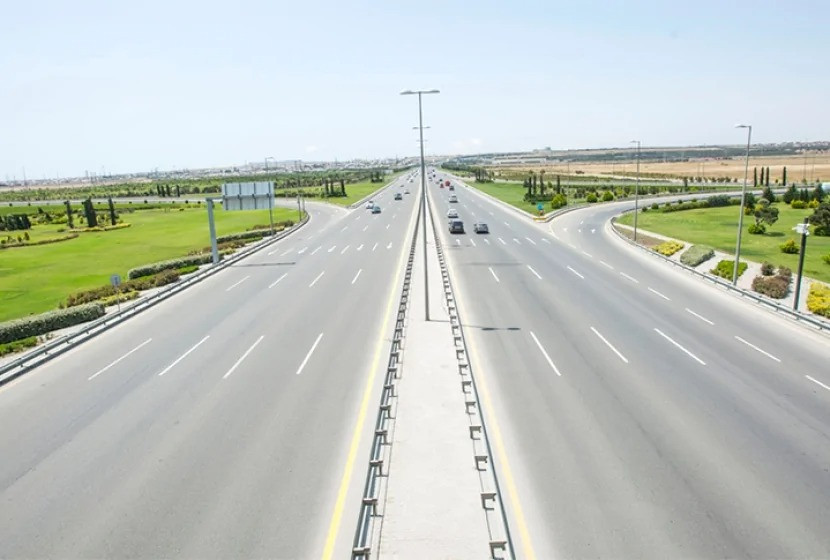 Aeroport yolunda avtomobillərin hərəkəti məhdudlaşdırılacaq