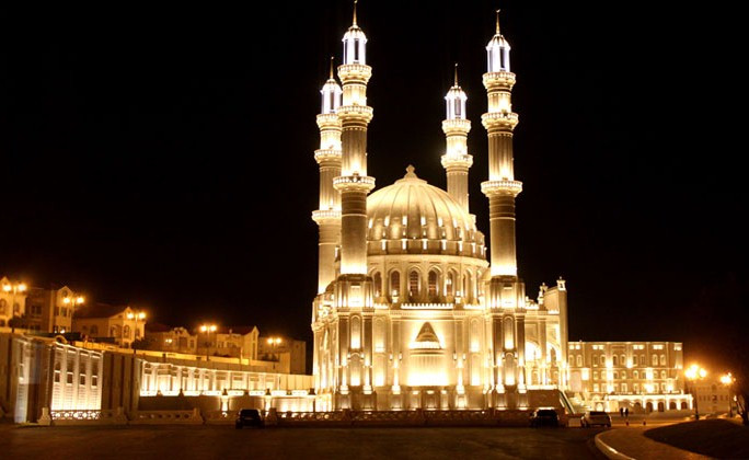 Ramazan: Qəlbin oyanış mövsümü