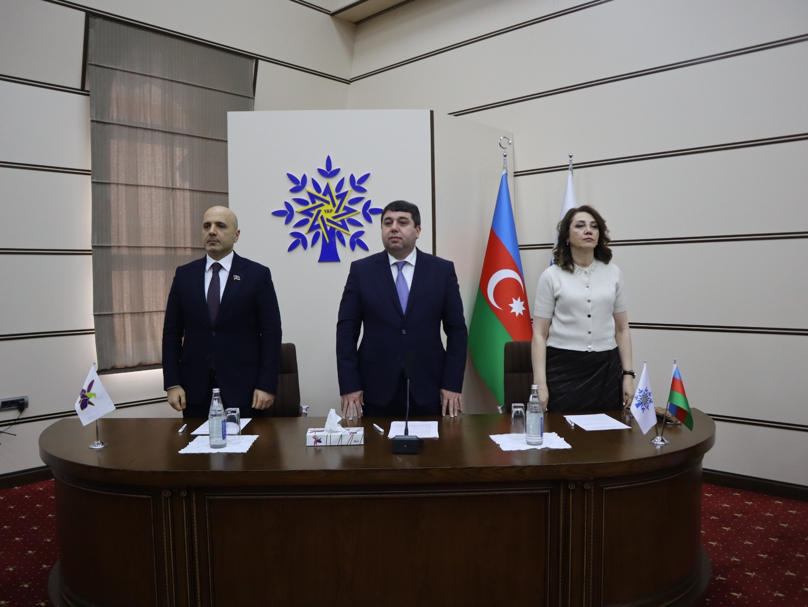 Yasamal rayonu üzrə beynəlxalq fənn olimpiadalarında uğur əldə etmiş şagirdlərlə görüş keçirilib