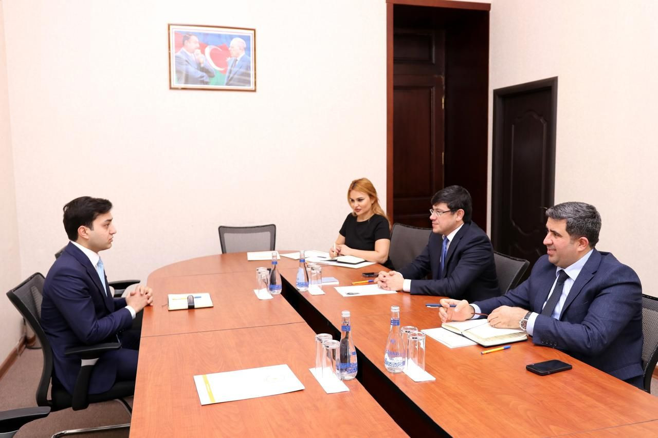 Komitə sədri “Yüksəliş” müsabiqəsinin qalibi ilə görüşüb