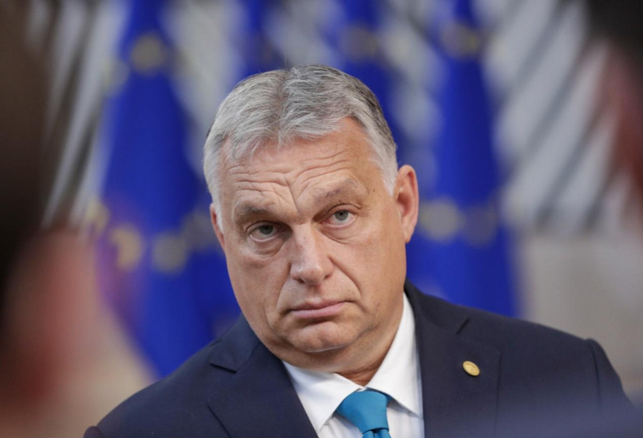 Aİ Orbana qəzəblənib