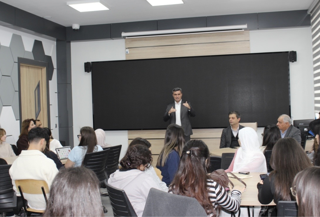 Süni intellekt telekanallarda ixtisara səbəb olacaqmı? - ARB24 telekanalının direktoru jurnalistləri narahat olmamağa çağırdı