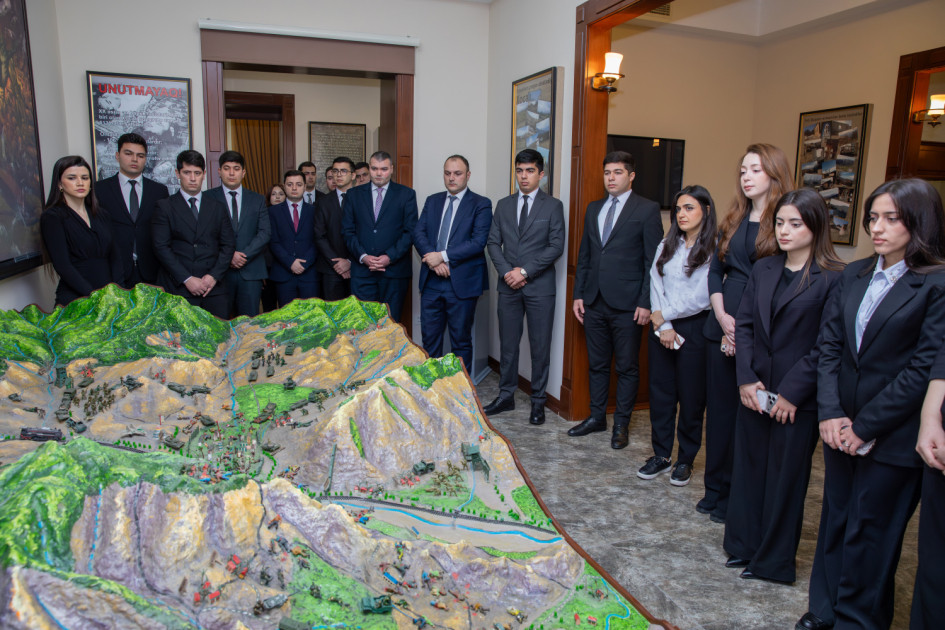 Xüsusi Rabitə və İnformasiya Təhlükəsizliyi Dövlət Xidmətində Xocalı soyqırımı qurbanlarının xatirəsi anılıb