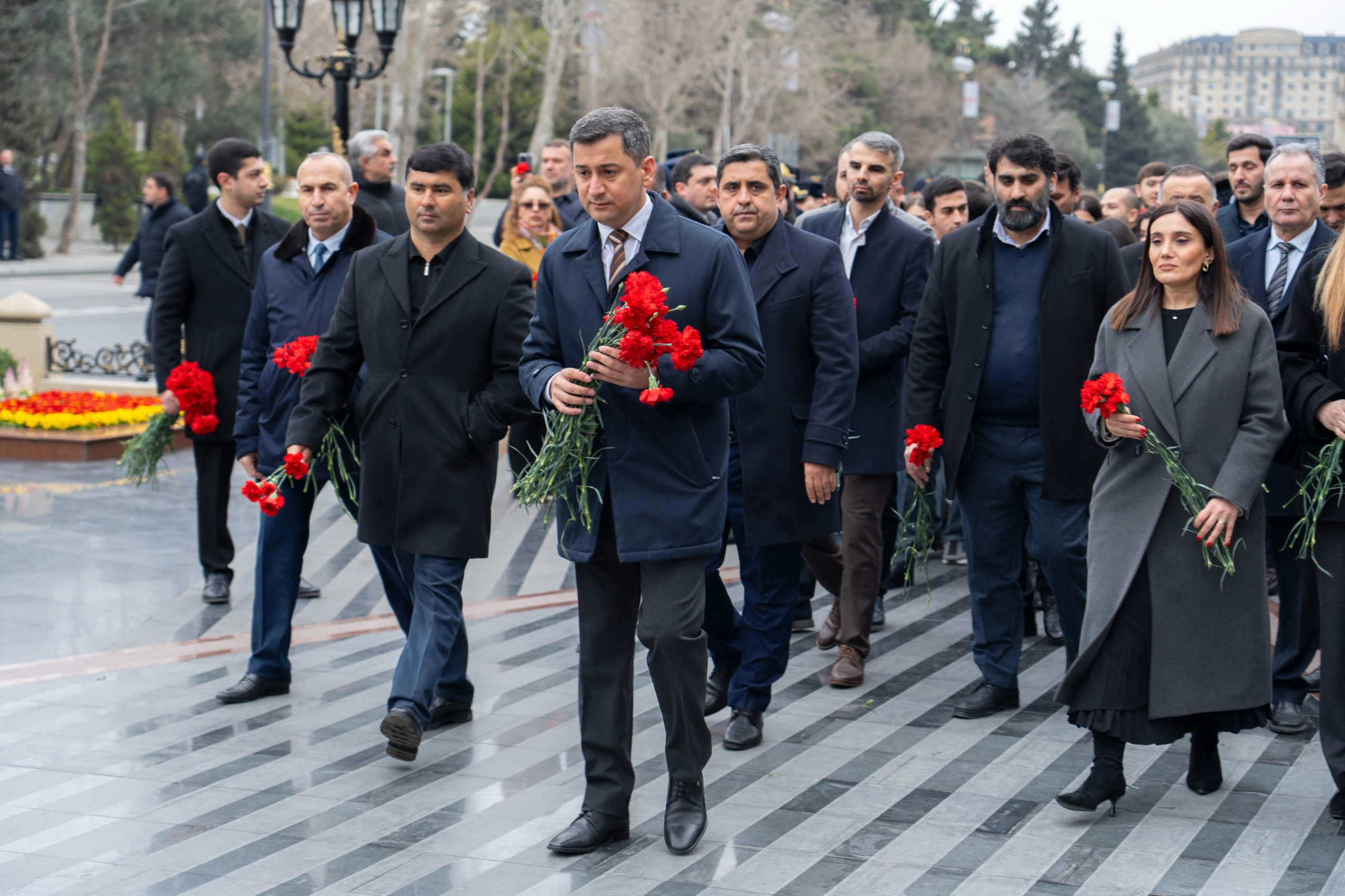 İş Adamları Cəmiyyəti Xocalı abidəsini ziyarət etdi