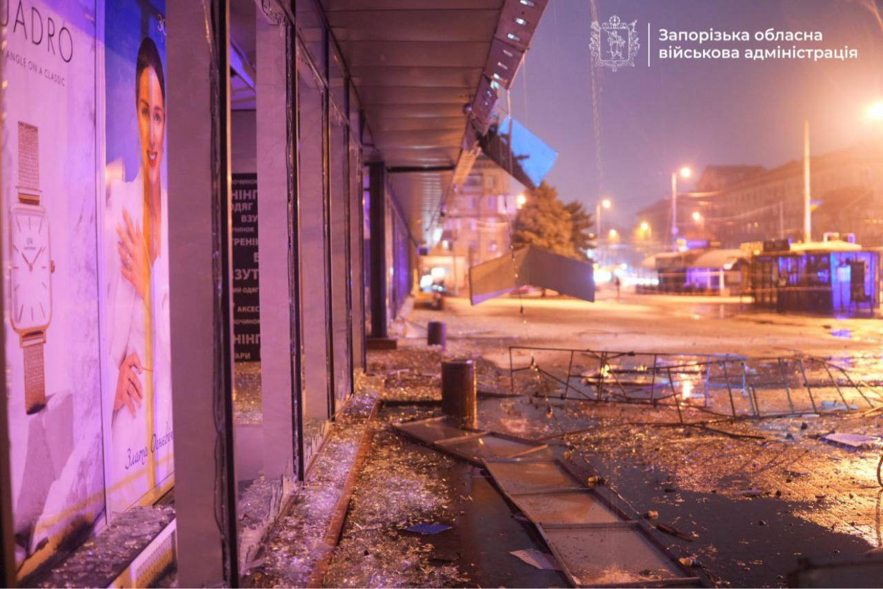 Rusiya Ukraynaya kütləvi raket və PUA hücumu edib