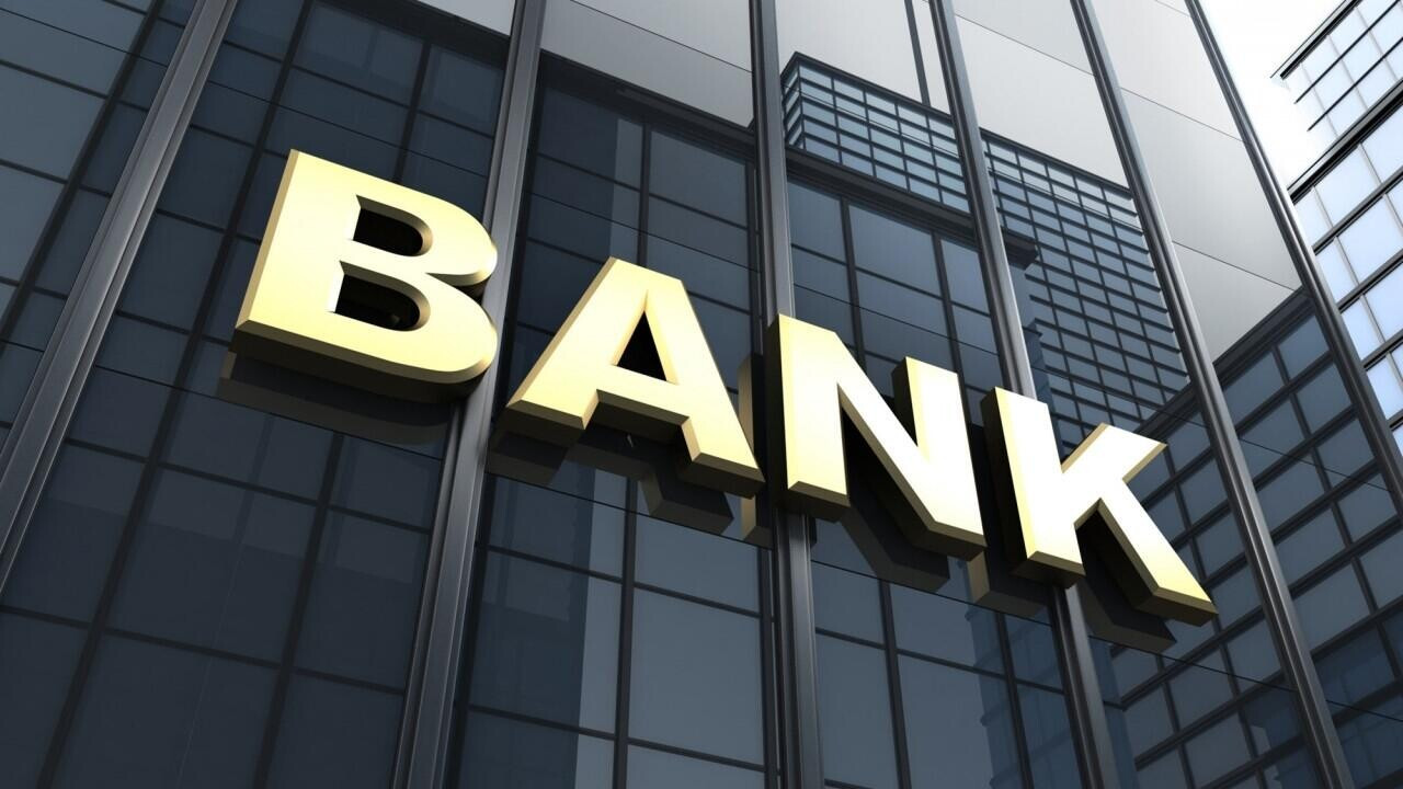 Məşhur bank bağlanacaq?