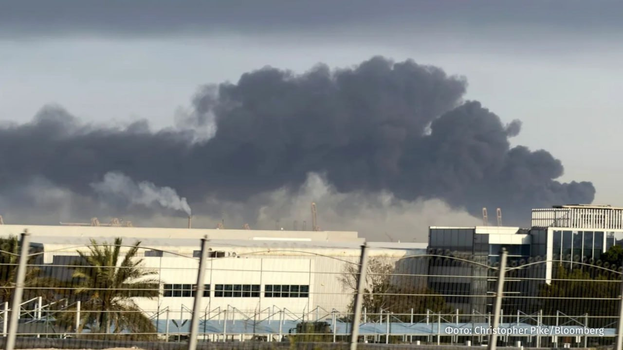 Dubayda Cəbəl Əli limanı fəaliyyətini dayandırıb