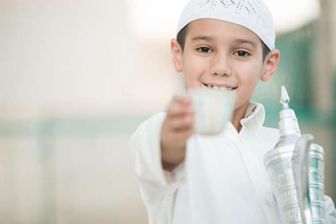 Uşaqlar oruc tutmalıdırmı? -