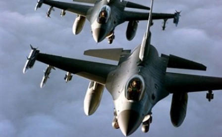 ABŞ qırıcısı havada vuruldu