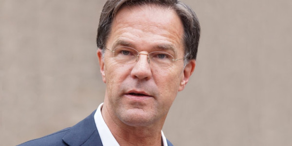 Rutte: İran heç bir halda nüvə silahına sahib olmamalıdır