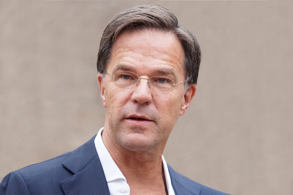 Rutte: ABŞ-nin İrandakı hərbi əməliyyatı bir neçə həftə davam edə bilər