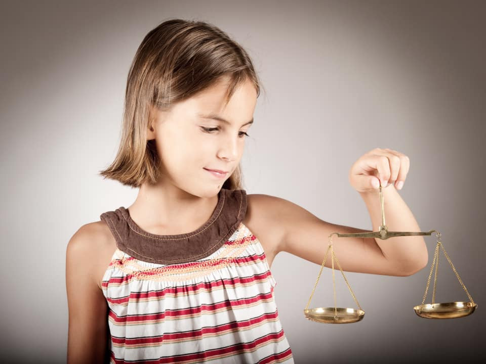 Azərbaycanda “Uşaq hüquqları haqqında” yeni qanun qəbul edilib