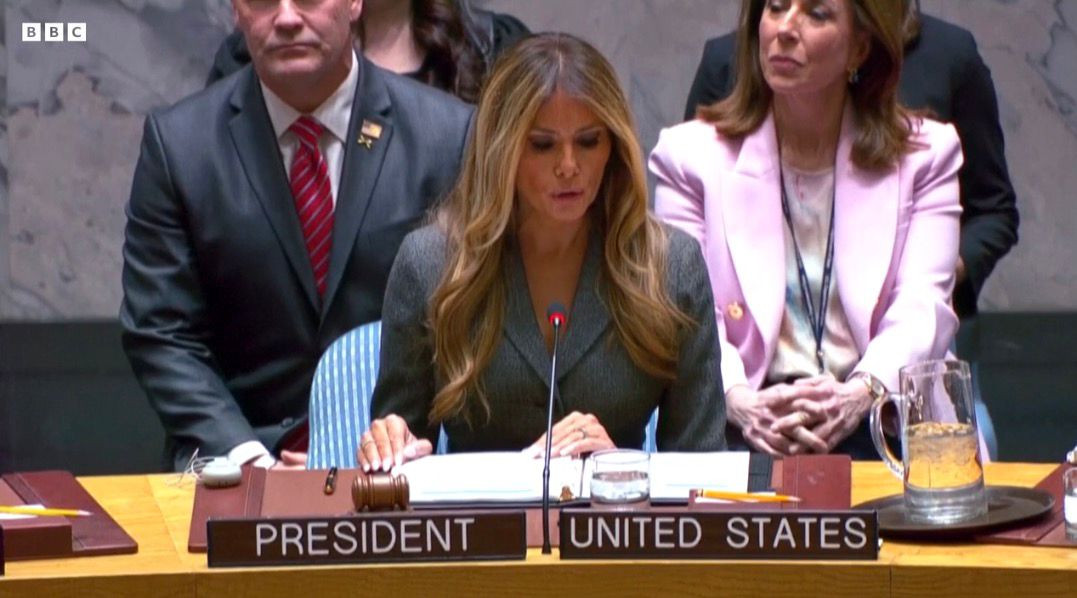 Melaniya Tramp BMT Təhlükəsizlik Şurasının iclasına sədrlik edib