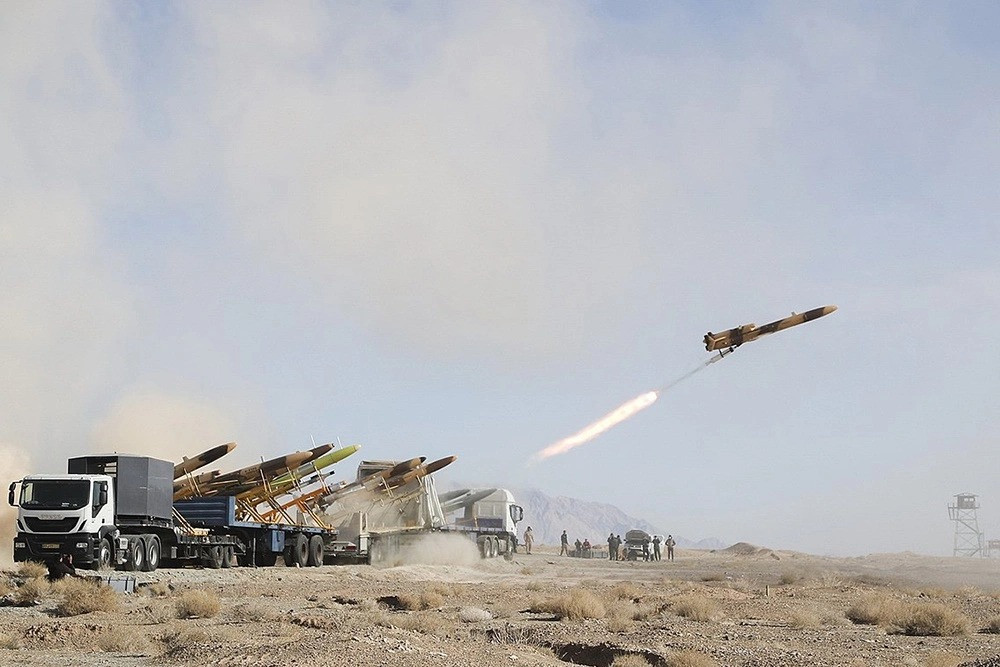 İranın mindənçox raket və dronu məhv edildi