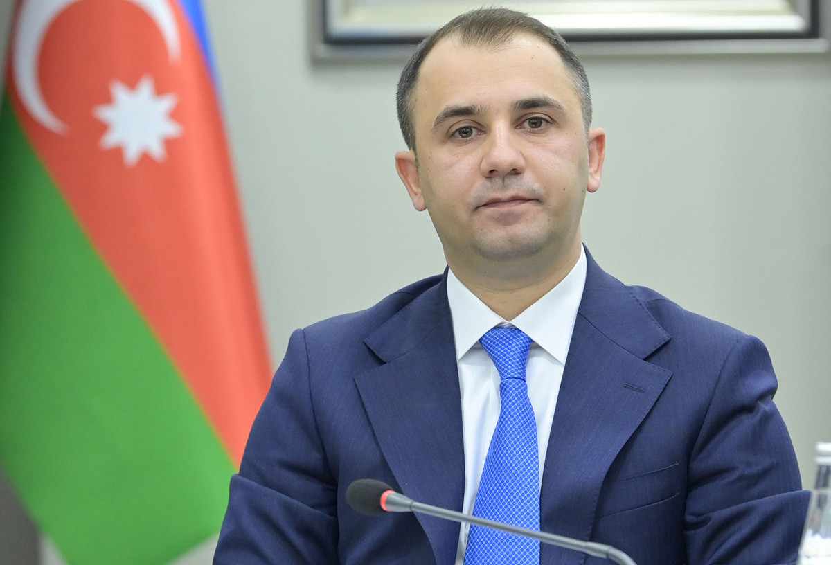 Nazirlik: Tələbələrə nəqliyyatda 10 faiz güzəşt oluna bilər