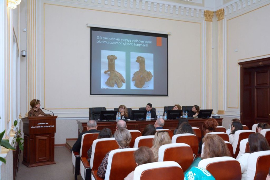 Arxeologiya sahəsində xanımların rolu yüksək qiymətləndirilib