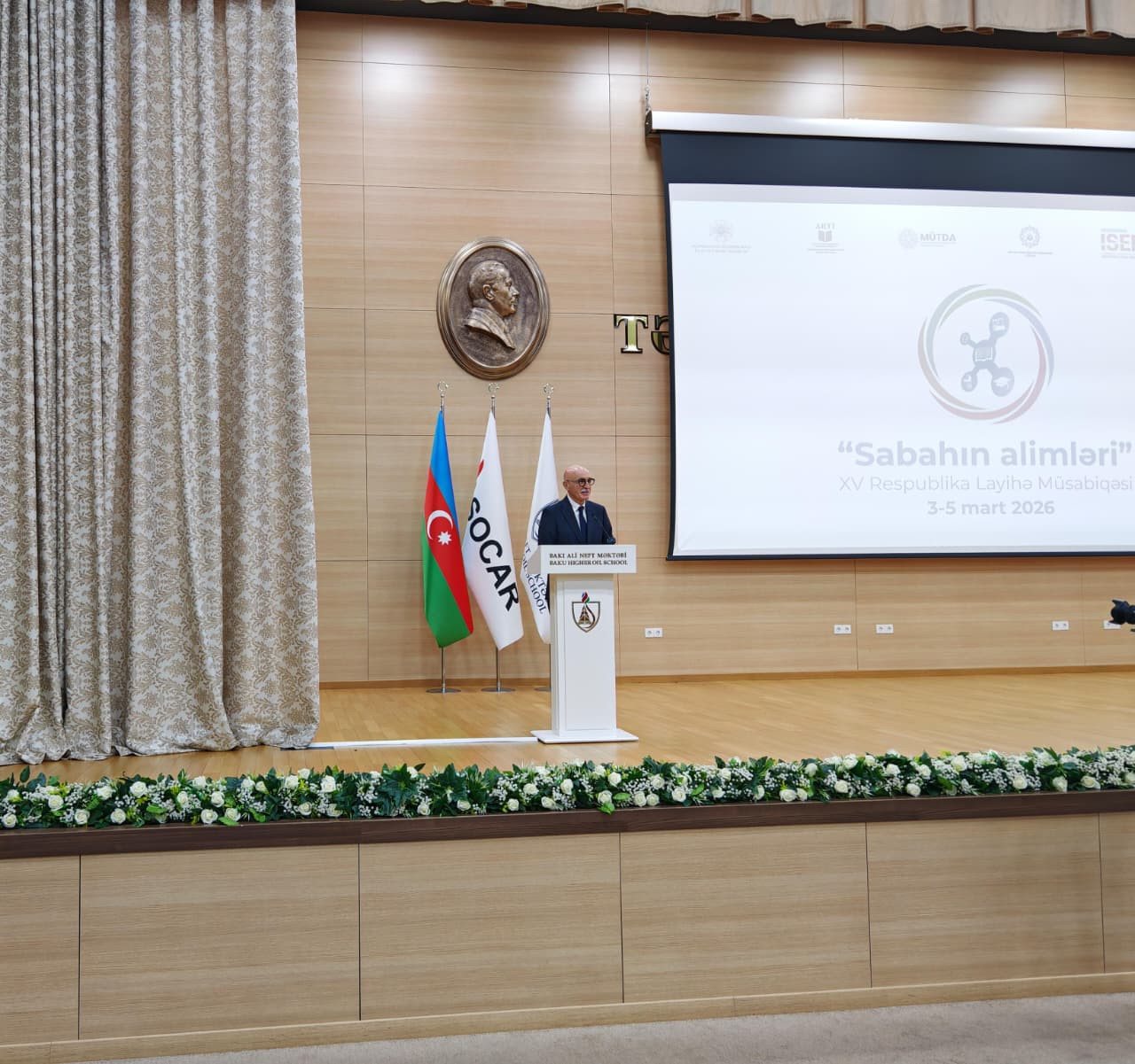 Nazir müavini professionallığın əsas meyarını açıqlayıb