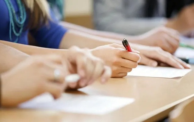 Bu gün universitet və kolleclərə qəbul imtahanı üçün qeydiyyat bitir