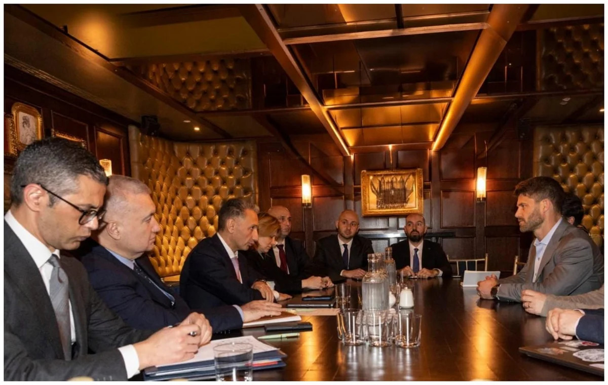 Azərbaycan ABŞ şirkəti ilə süni intellektin tətbiqi üzrə əməkdaşlığı müzakirə edib