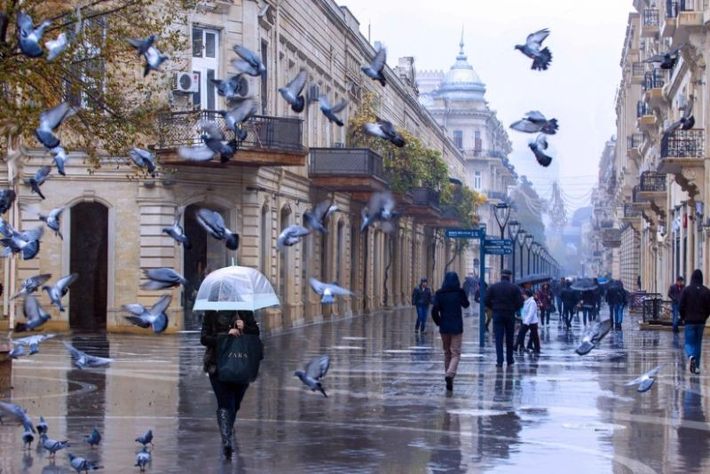 Sabah hava yağıntılı olacaq