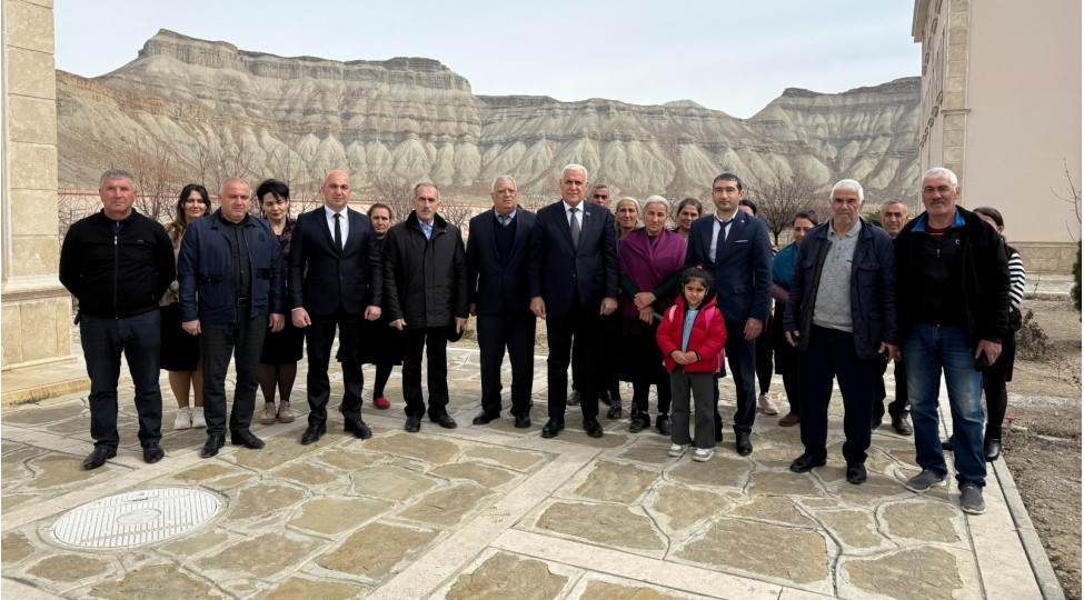 Milli Məclisin deputatı Vüqar Rəhimzadə Culfada seçiciləri ilə növbəti görüşünü keçirib