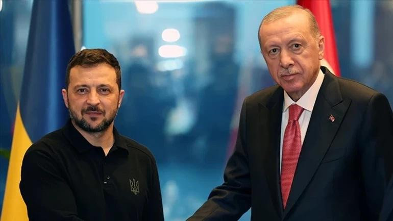 Zelenski və Ərdoğan İran ətrafındakı vəziyyəti müzakirə ediblər