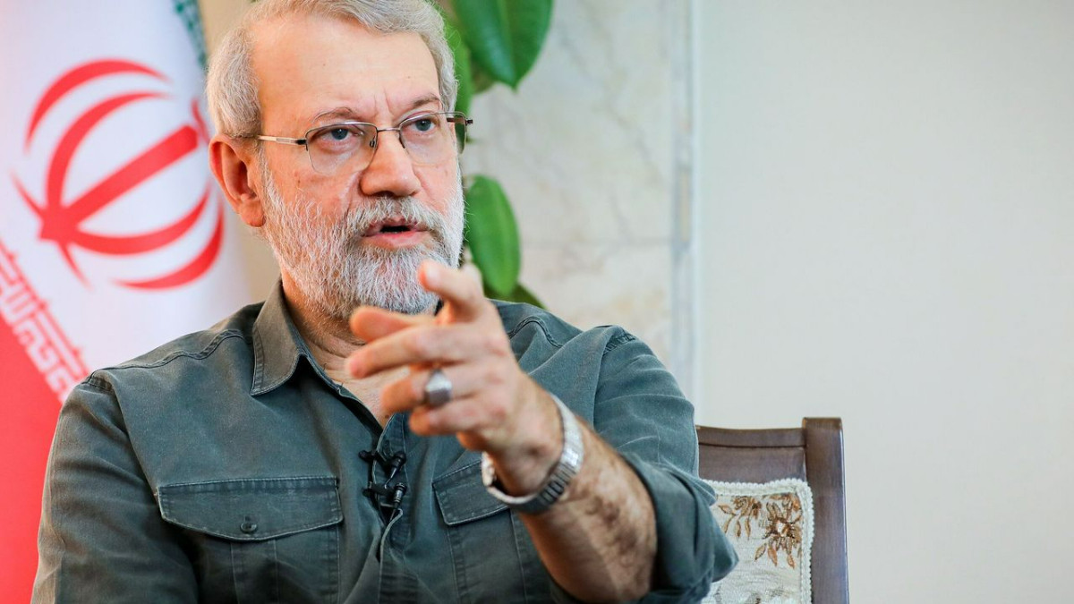 Laricanidən Trampa: Diqqətli ol ki, aradan götürülməyəsən